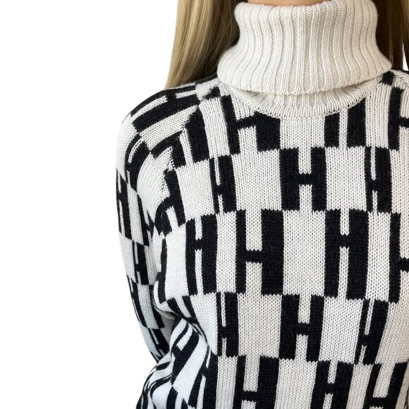 HERMES Vintage H Monogram Logo Turtleneck Sweater Top #S Cream Black [104055] - Picture 3 of 10